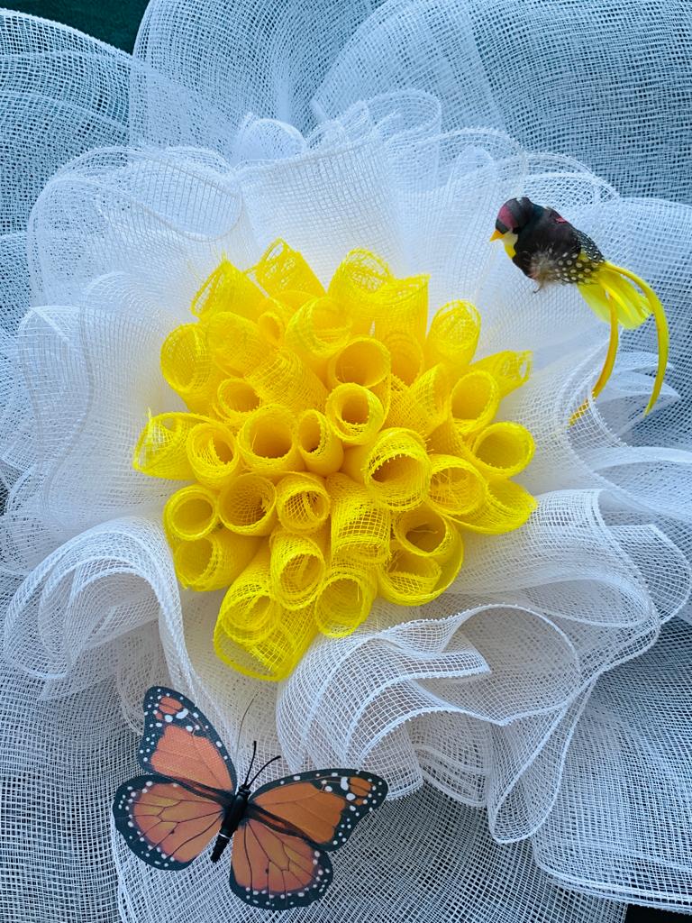 Jonquil White Daffodil Flower Door Wreath WELCOME decorative accessory